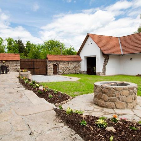 Residence Klazary U Zumberka Kamenna Buitenkant foto