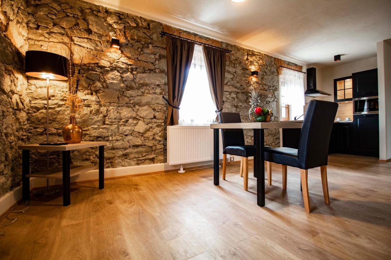 Residence Klazary U Zumberka Kamenna Buitenkant foto